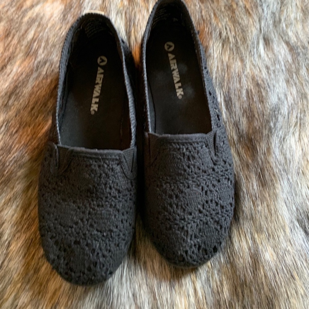 Airwalk Black Lace NWOT